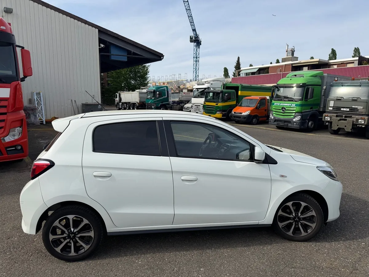 MITSUBISHI Space Star — zdjęcie 5
