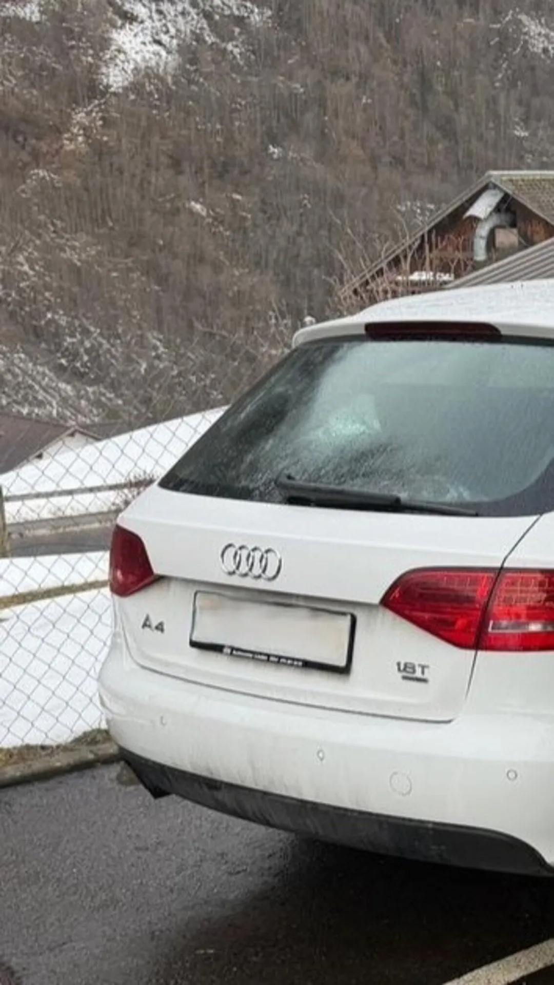 AUDI A4 Av qu 1.8TFSI — zdjęcie 9
