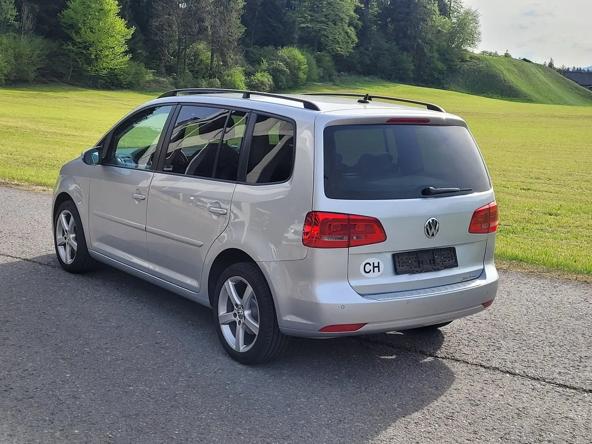 VW Touran — zdjęcie 4