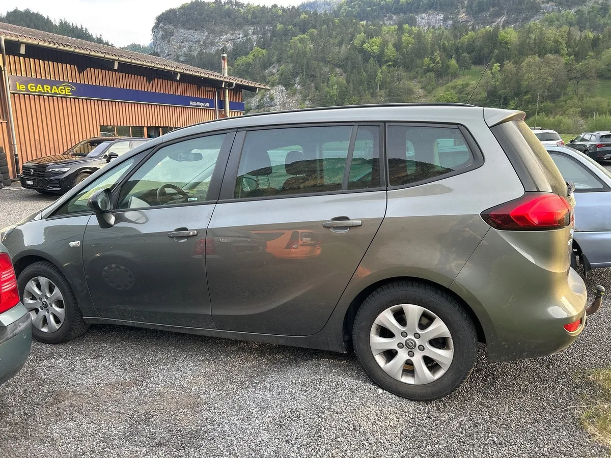 OPEL Zafira C 14NET — zdjęcie 2