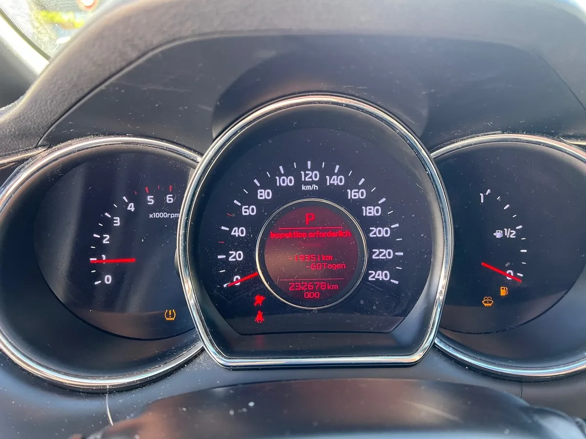 KIA cee'd II 1.6D DCT — zdjęcie 9