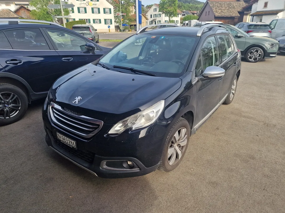 PEUGEOT 2008 1.6i — zdjęcie 10