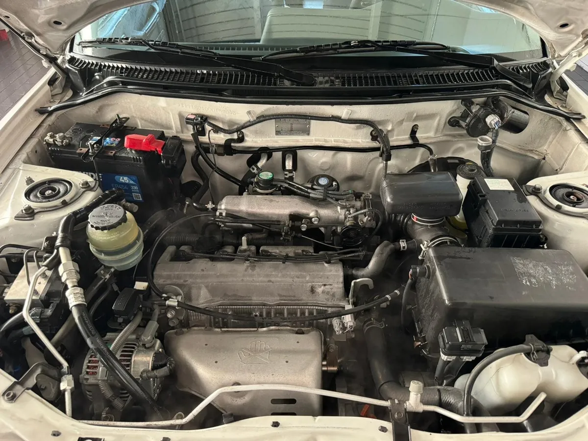 TOYOTA RAV4 2.0 — zdjęcie 15