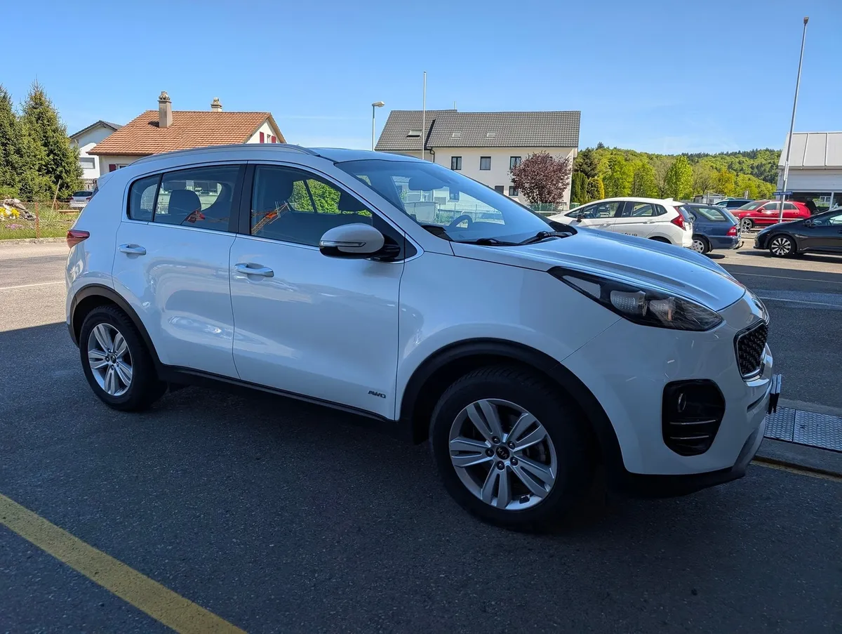 KIA Sportage 2.0D AT Trend — zdjęcie 7