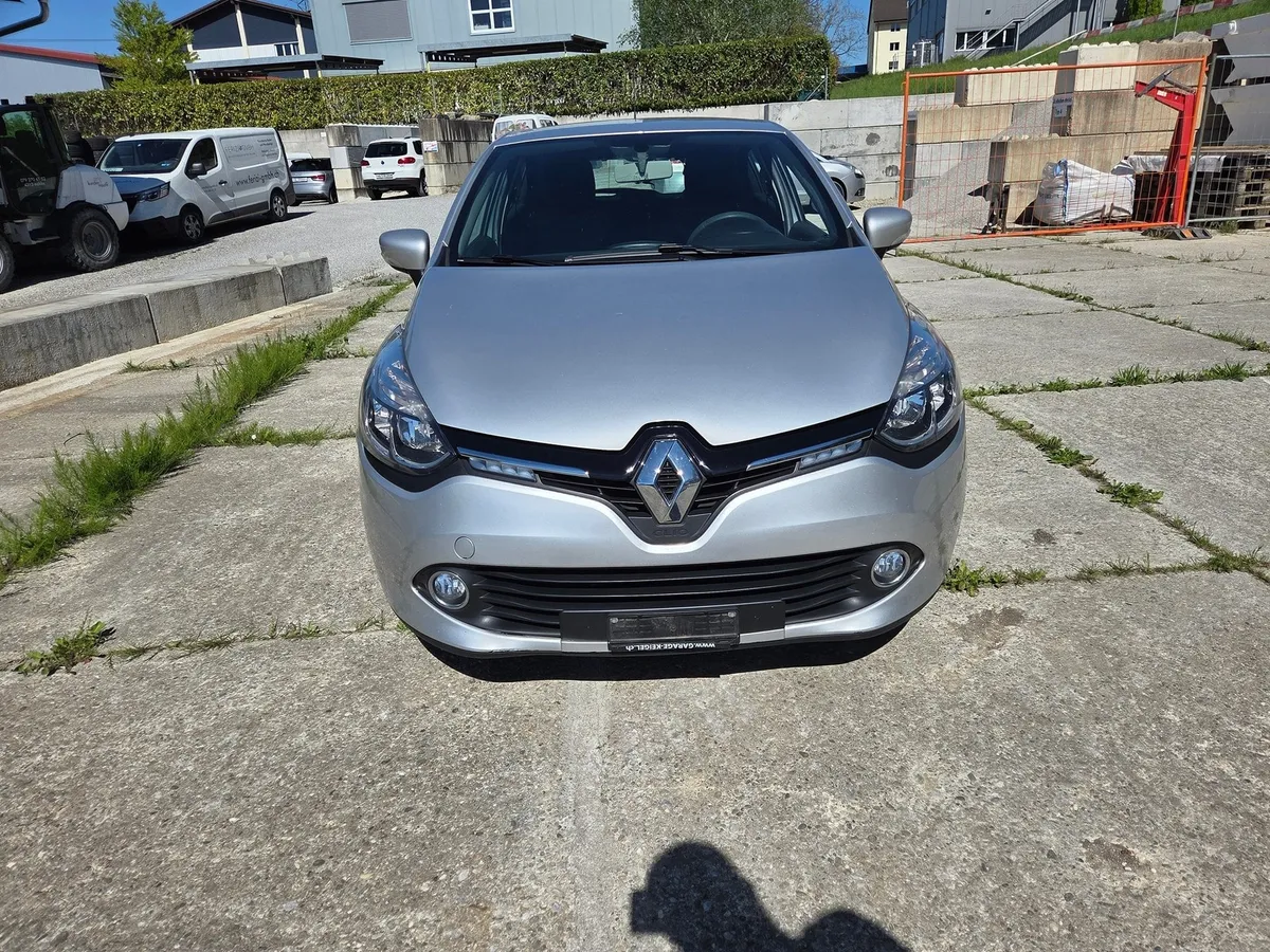 RENAULT Clio 90 — zdjęcie 2