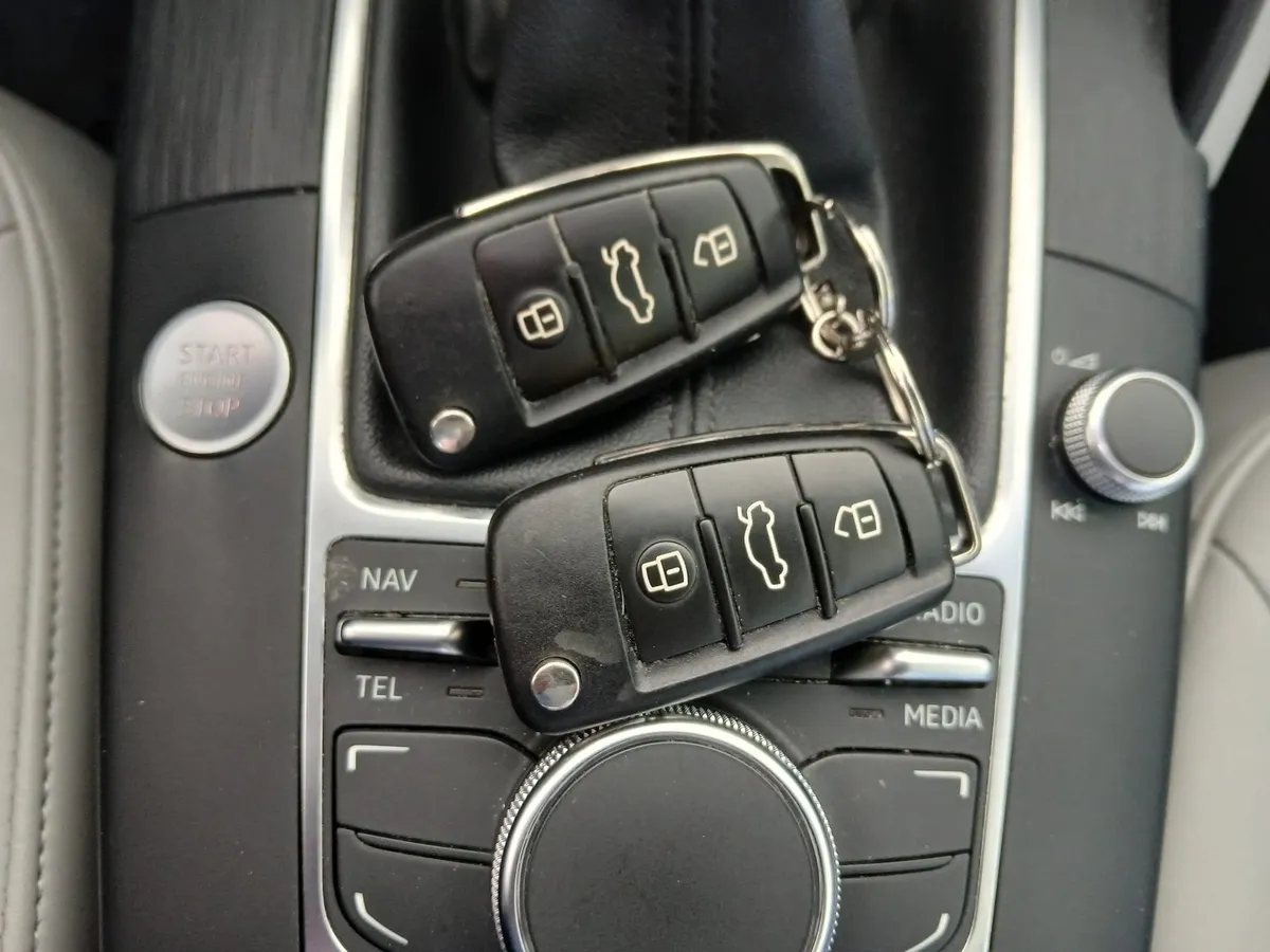 AUDI A3 Ambiente 1.4 TFSI — zdjęcie 15