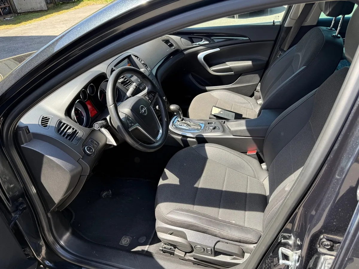 OPEL Insignia A20TD 4x4 — zdjęcie 13