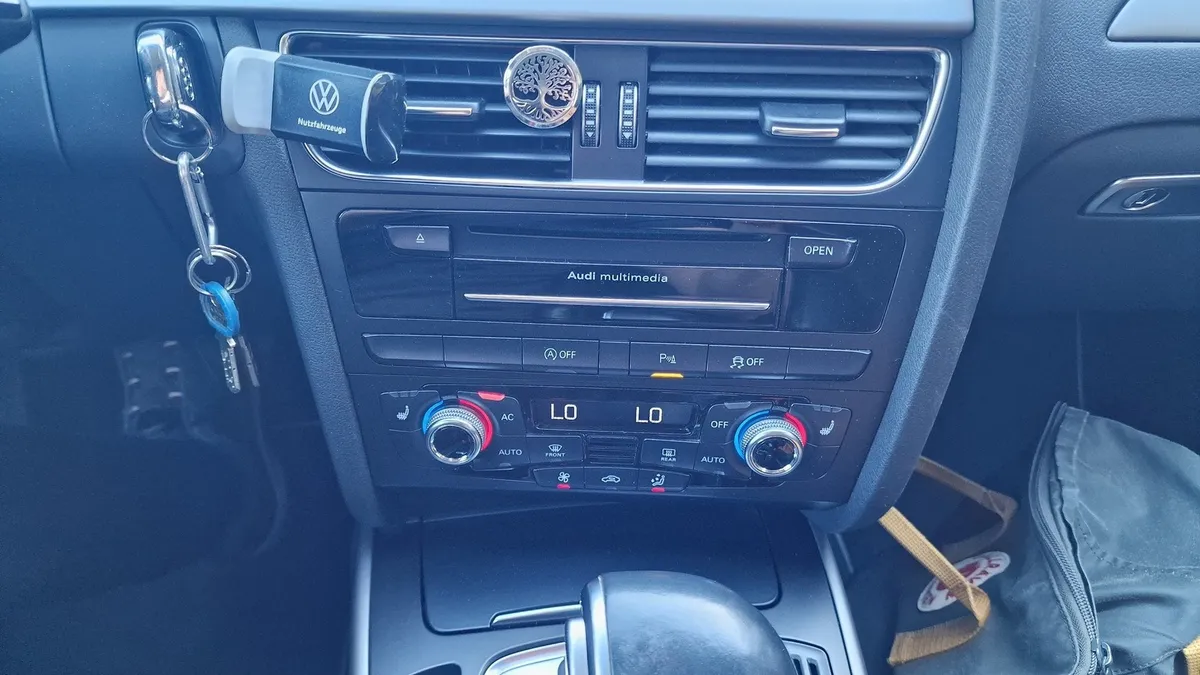 AUDI A4 Av. qu.2.0TFSI — zdjęcie 14