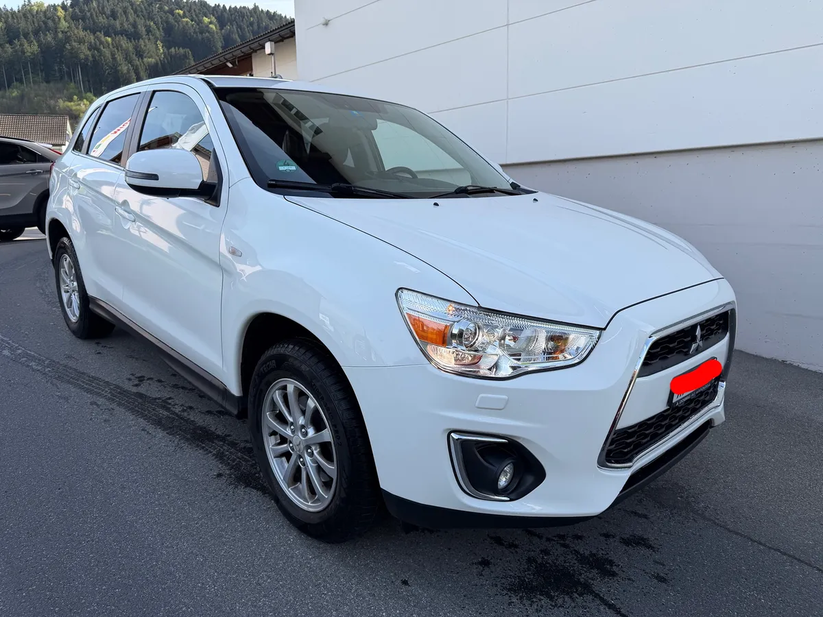 MITSUBISHI ASX 2.2 DiD — zdjęcie 3