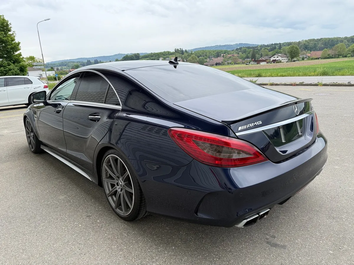 MERCEDES-BENZ CLS 63 S AMG 4m Facelift — zdjęcie 6