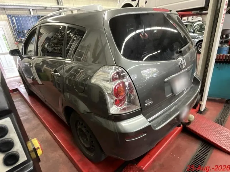 Toyota Corolla Verso 1.8 Linea Luna, 129 PS — zdjęcie 2