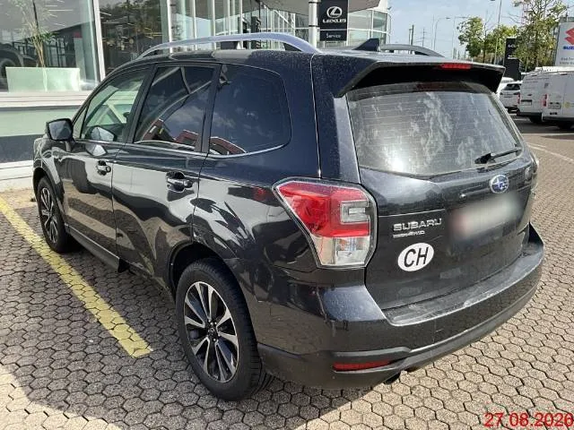 Subaru Forester Station 2.0 XT Sport, 240 PS — zdjęcie 2