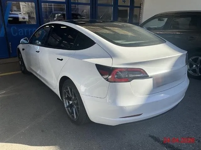 Tesla  Model 3, 491 HP — zdjęcie 2