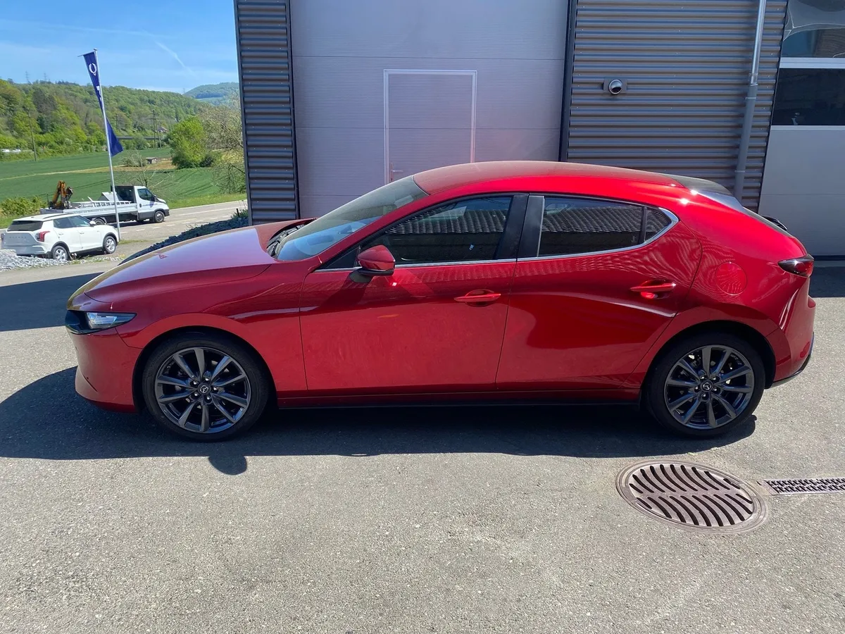 MAZDA 3 G150 HB AT — zdjęcie 2