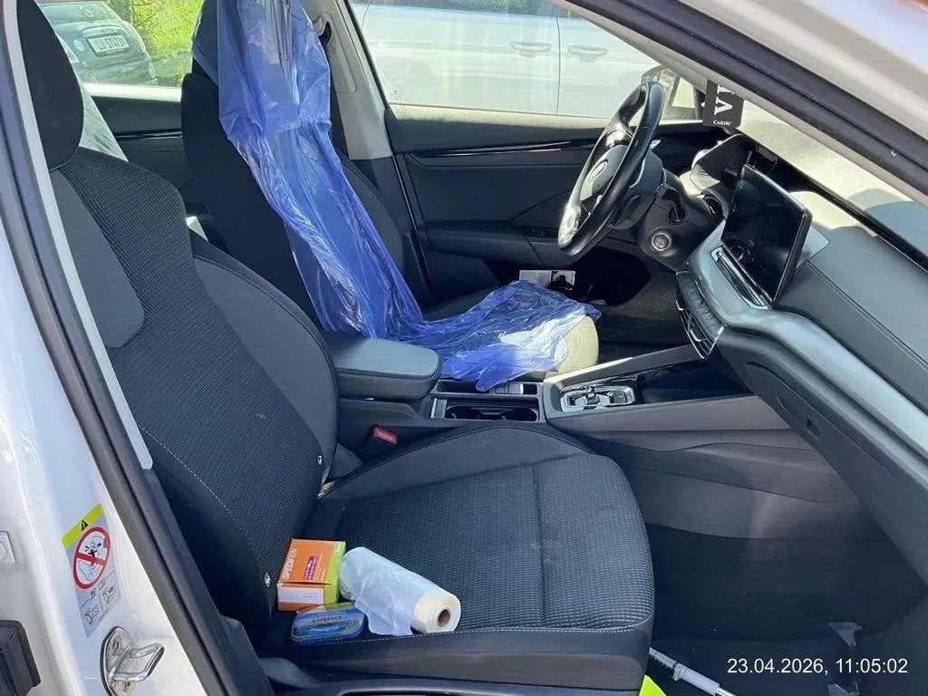 Skoda  Octavia 2.0 TDI 2.0, 116 HP — zdjęcie 8