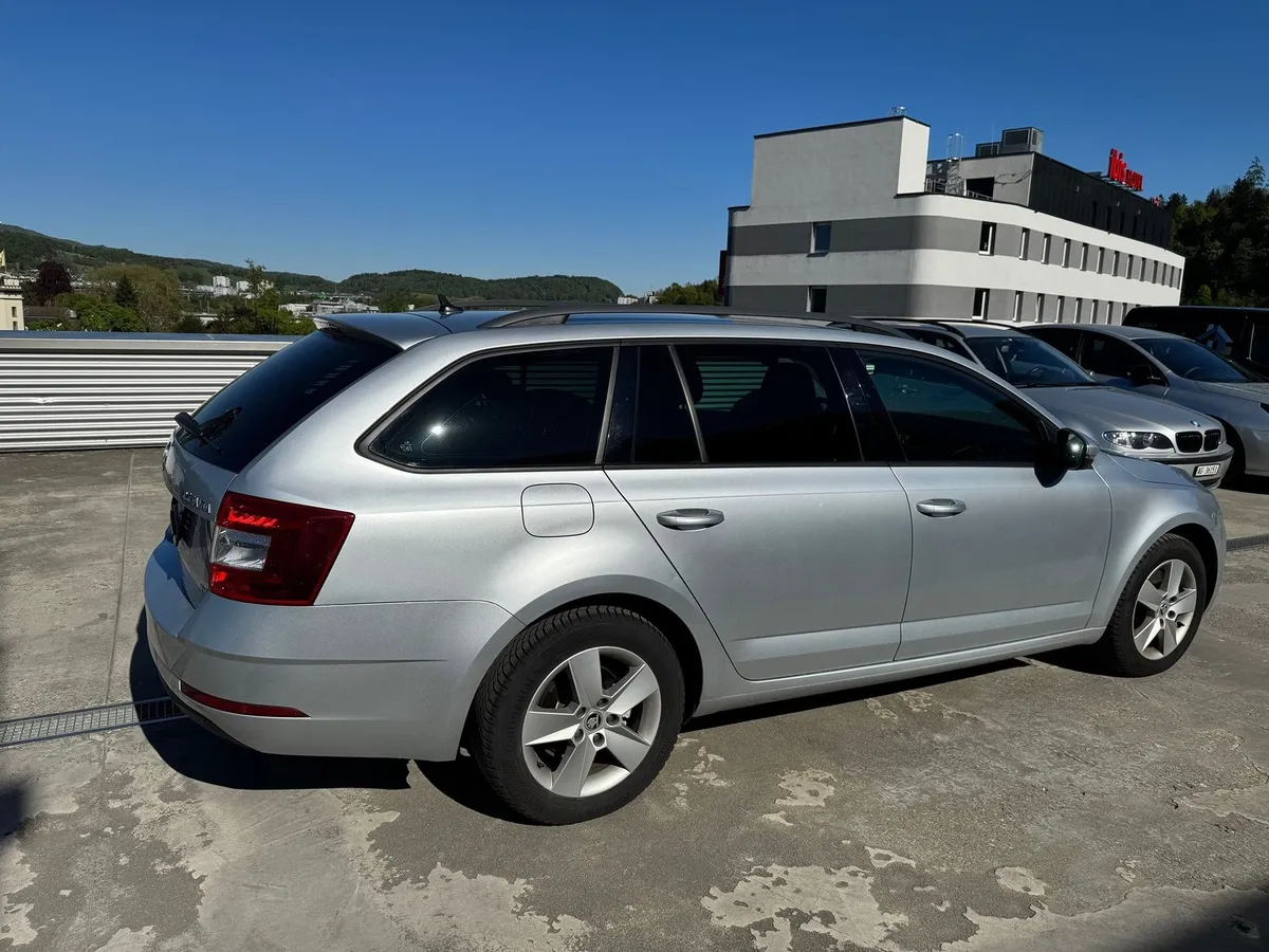 SKODA Octavia2.0TSI 4x4 — zdjęcie 12