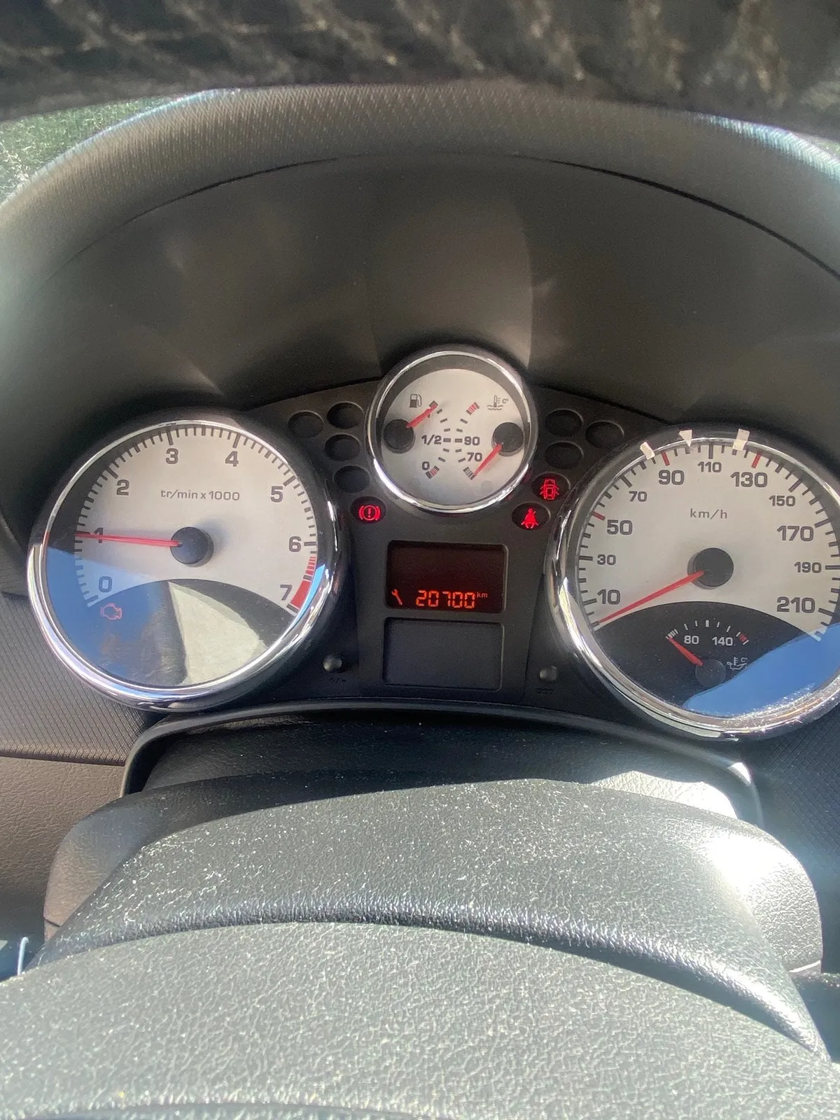 PEUGEOT 207 CC 1.6i Turbo — zdjęcie 14