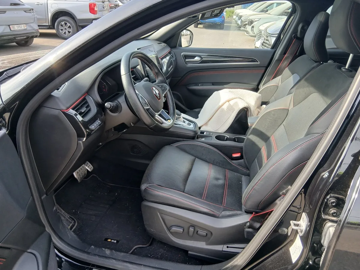 RENAULT Arkana E-TECH — zdjęcie 12