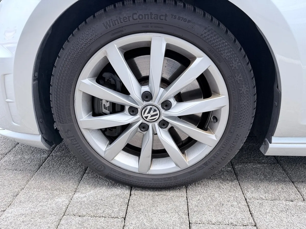 VW Golf VII R Var — zdjęcie 14