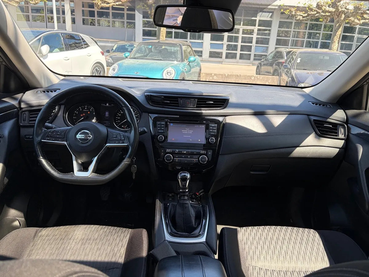 NISSAN X-Trail — zdjęcie 10