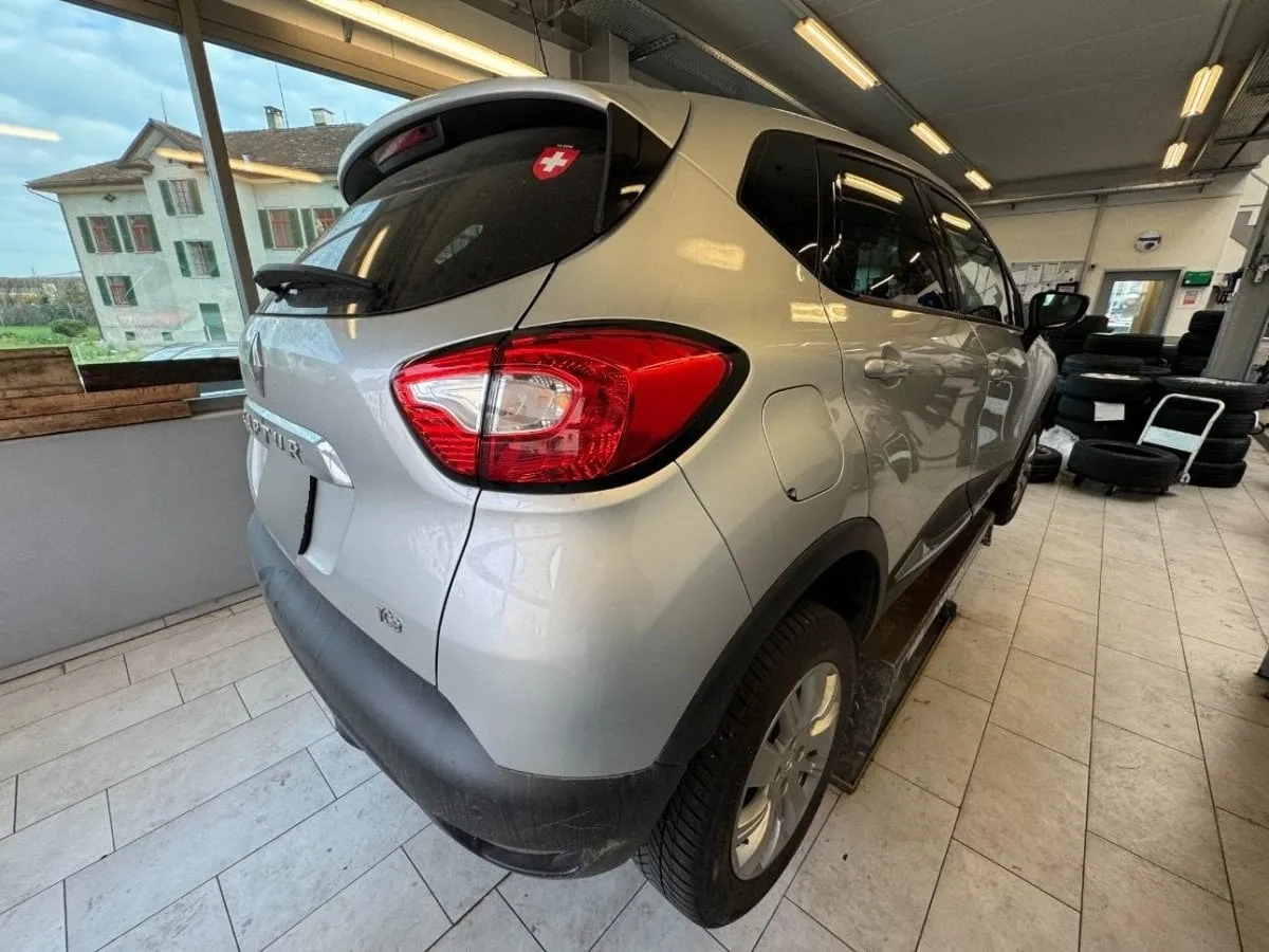 Renault Captur - (J5) Captur Privilege 1.2, 120 HP — zdjęcie 3
