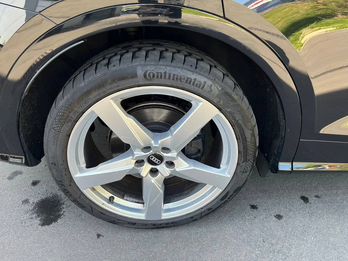 AUDI SQ5 TFSI — zdjęcie 12