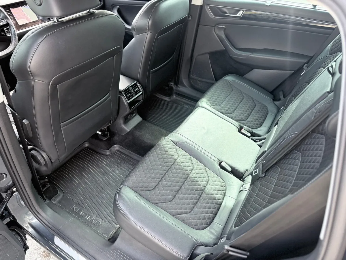 SKODA Kodiaq 2.0TSI 4x4 — zdjęcie 11