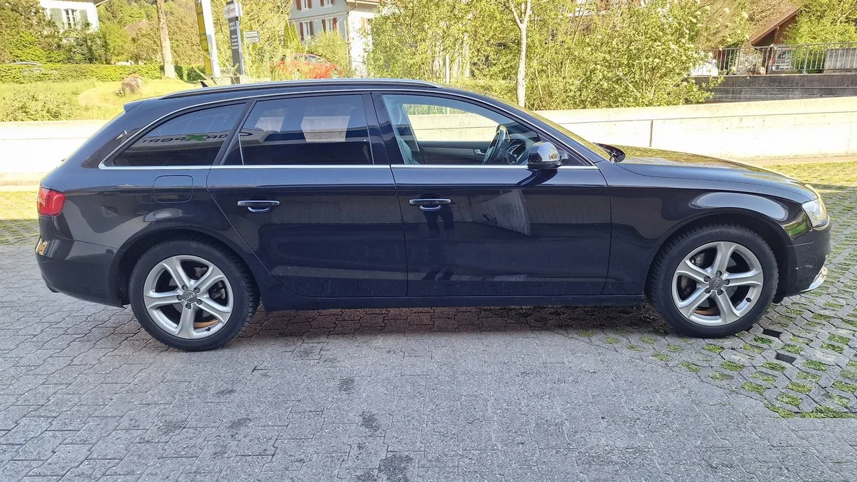 AUDI A4 Av. qu.2.0TFSI — zdjęcie 5