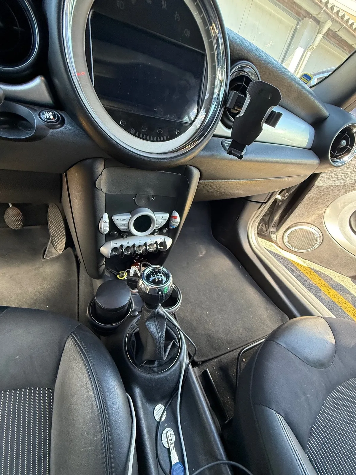 MINI Cooper Cabrio — zdjęcie 9