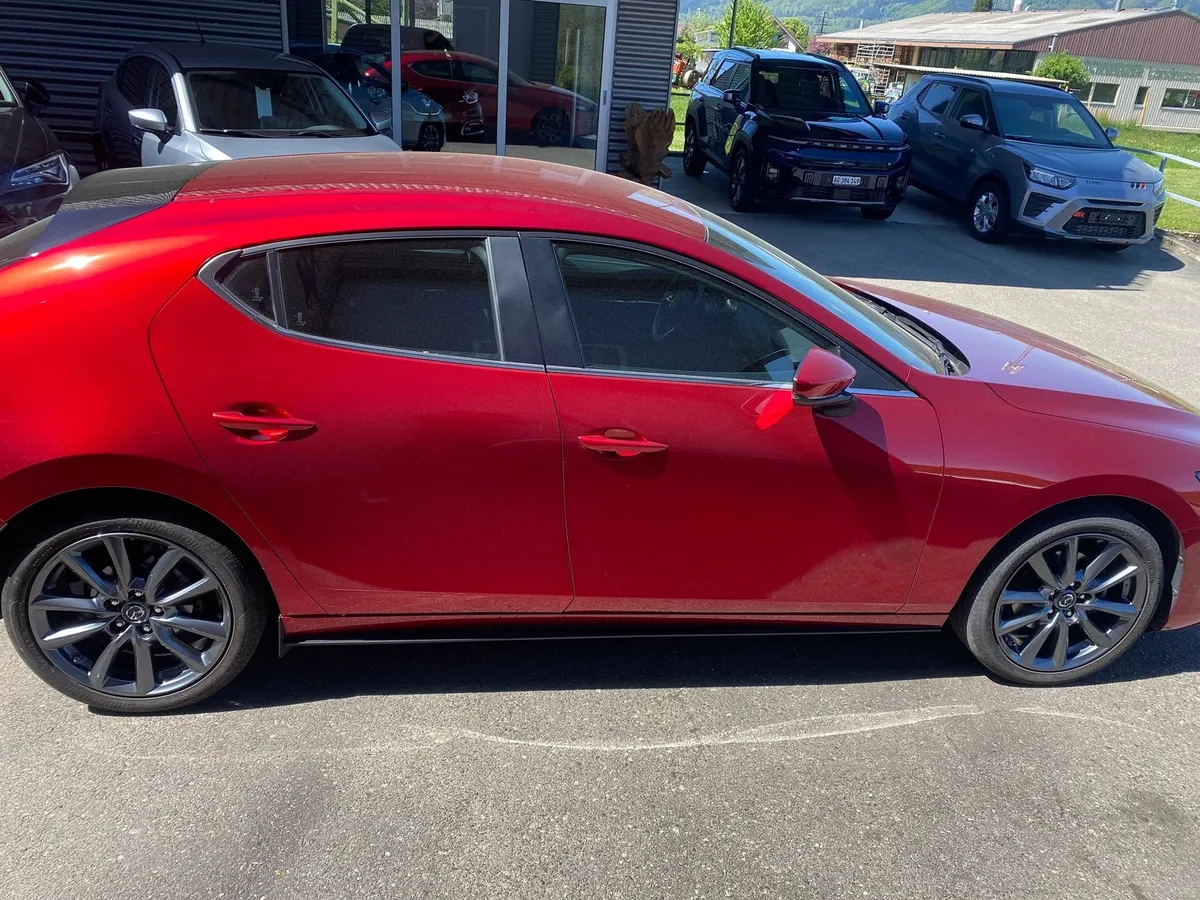 MAZDA 3 G150 HB AT — zdjęcie 4