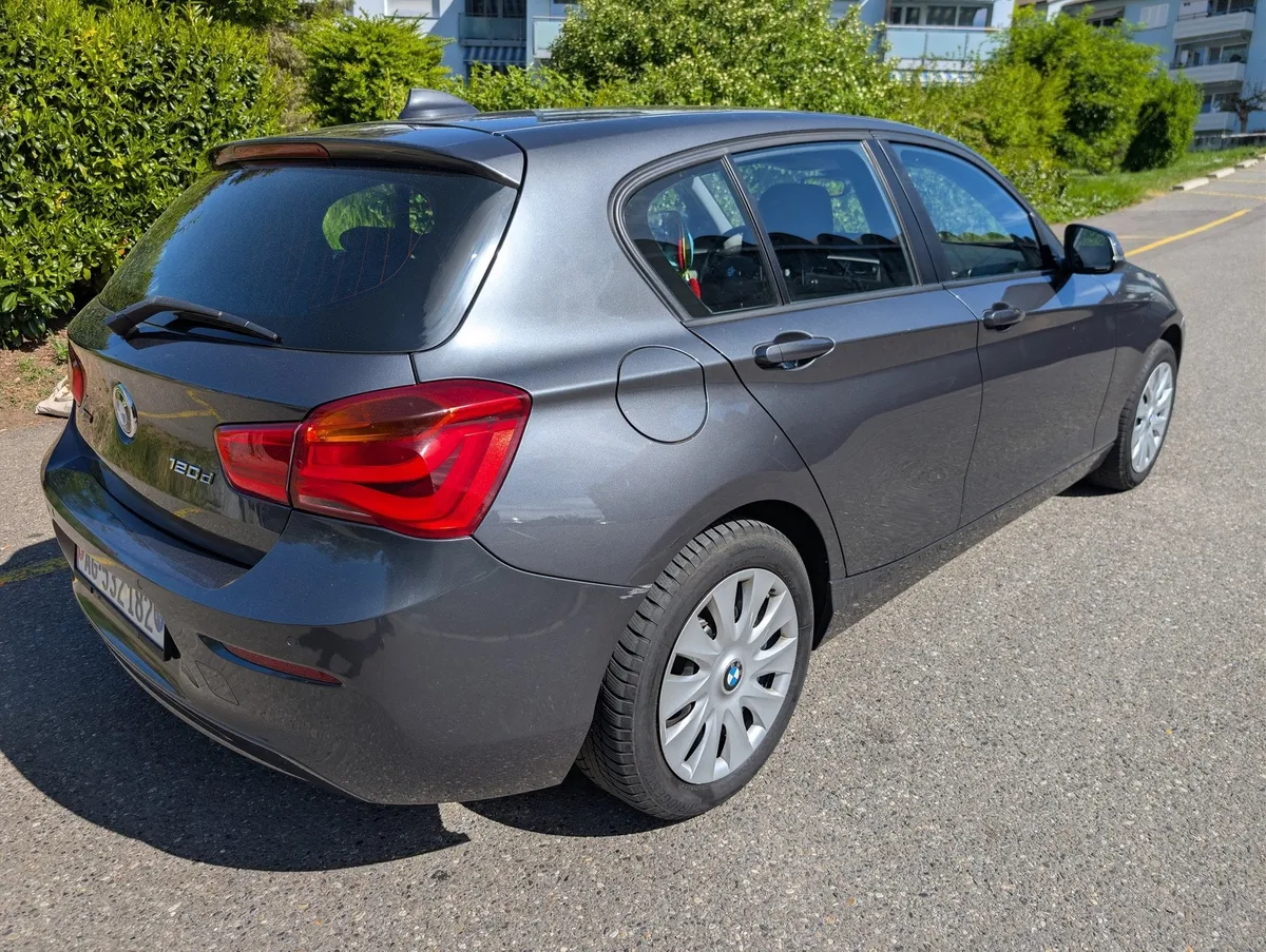 BMW 120d xDrive — zdjęcie 5