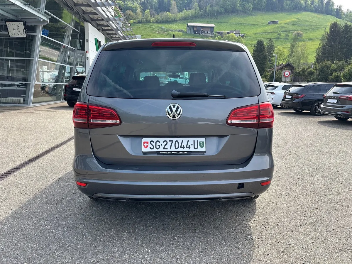 VW Sharan 2.0D 7 — zdjęcie 4
