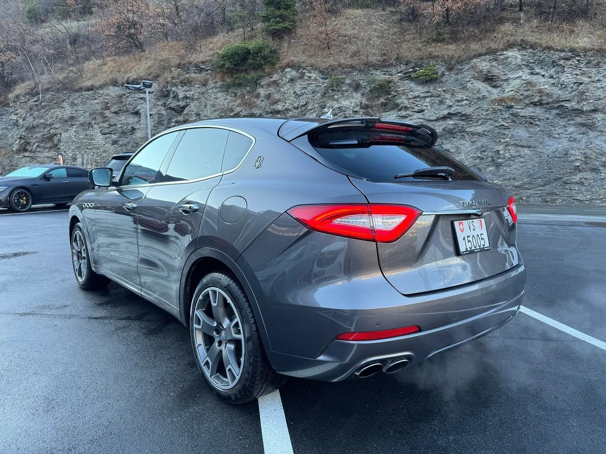 MASERATI Levante S — zdjęcie 6