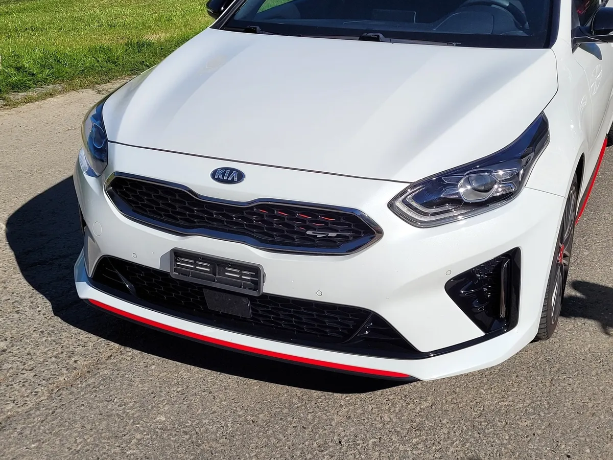 KIA ProCeed GT 1.6 — zdjęcie 12