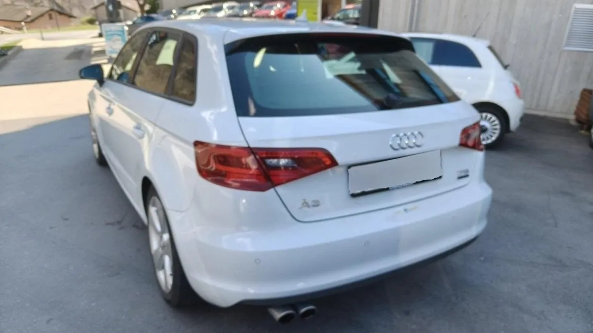 AUDI A3 1.8 TFSI Ambition qu, 180 HP — zdjęcie 2