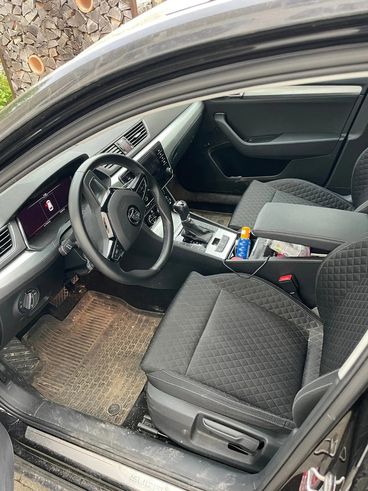 SKODA Superb 1.5 TSI DSG — zdjęcie 3