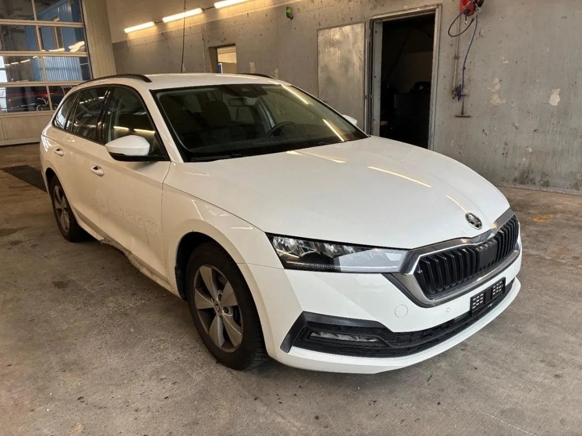 SKODA Octavia 2.0 TDI Ambit 4x4, 150 HP — zdjęcie 3