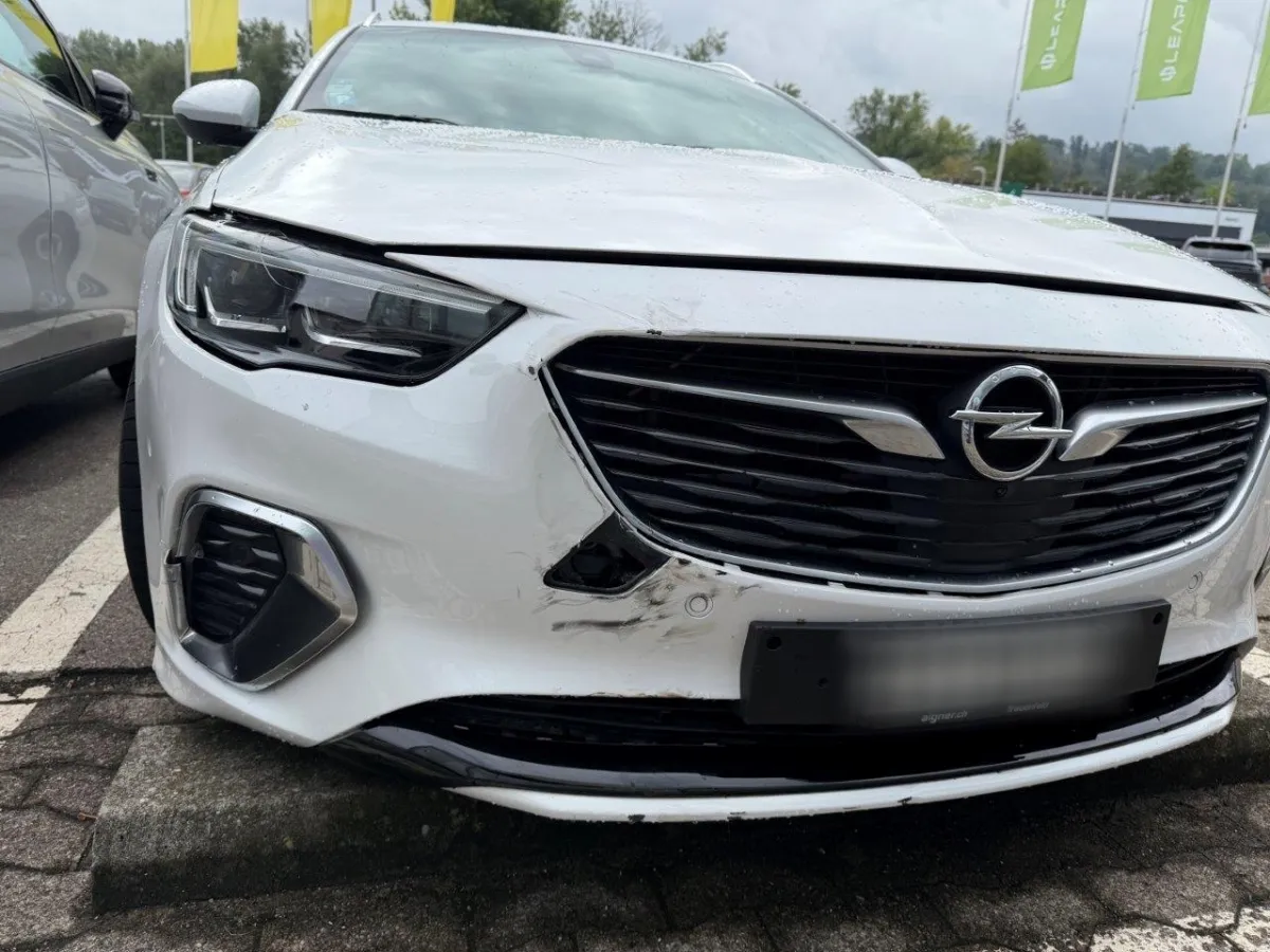 Opel Insignia Sports Tourer 2.0 T GSi AWD, 260 PS — zdjęcie 8
