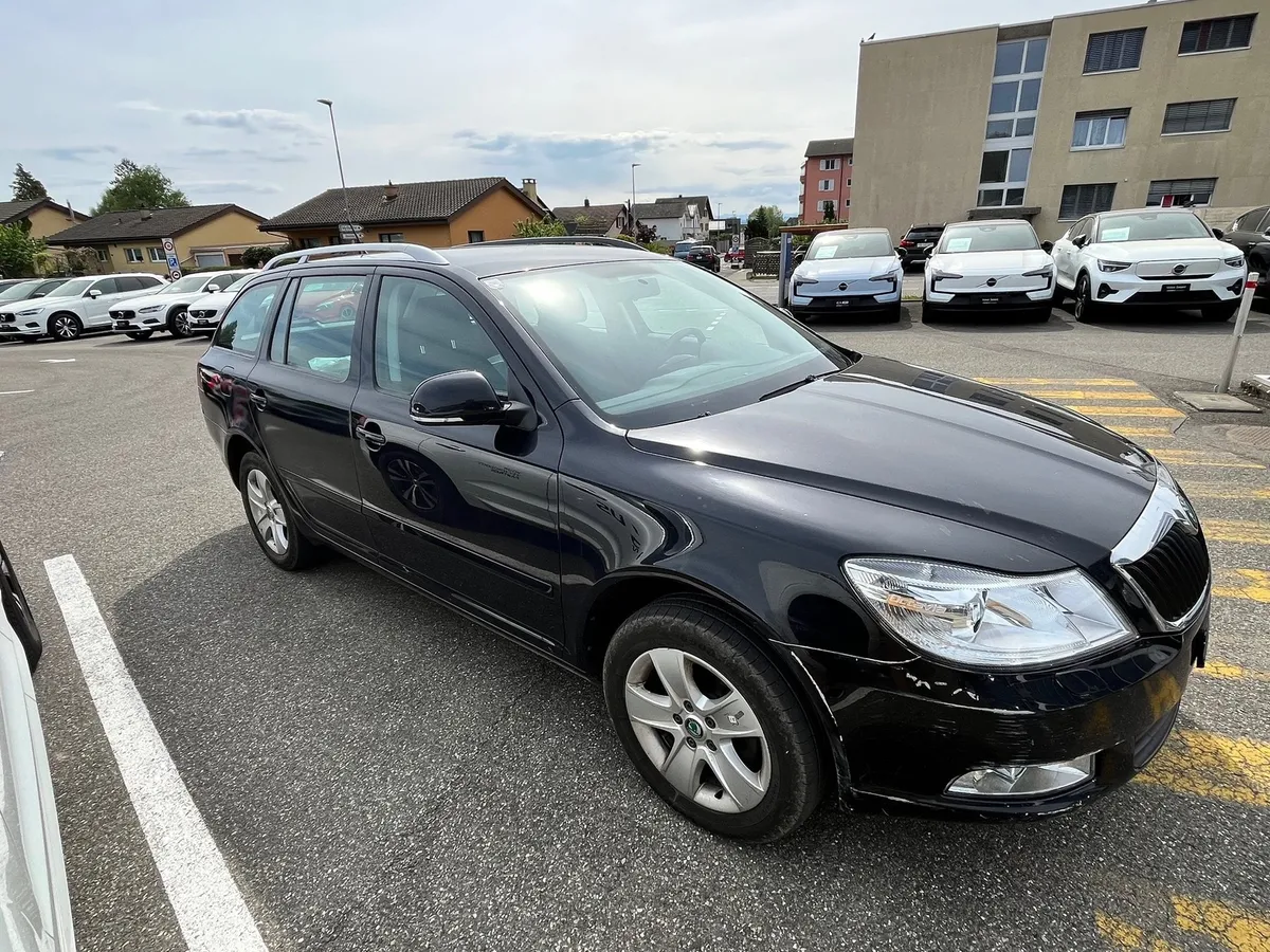 SKODA Octavia 1.8 TSI — zdjęcie 5