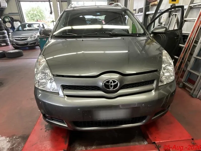 Toyota Corolla Verso 1.8 Linea Luna, 129 PS — zdjęcie 4