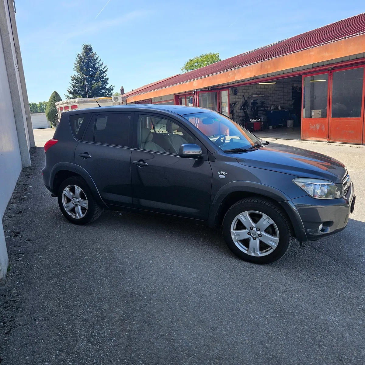 TOYOTA RAV4 2.2 D4D CP — zdjęcie 6