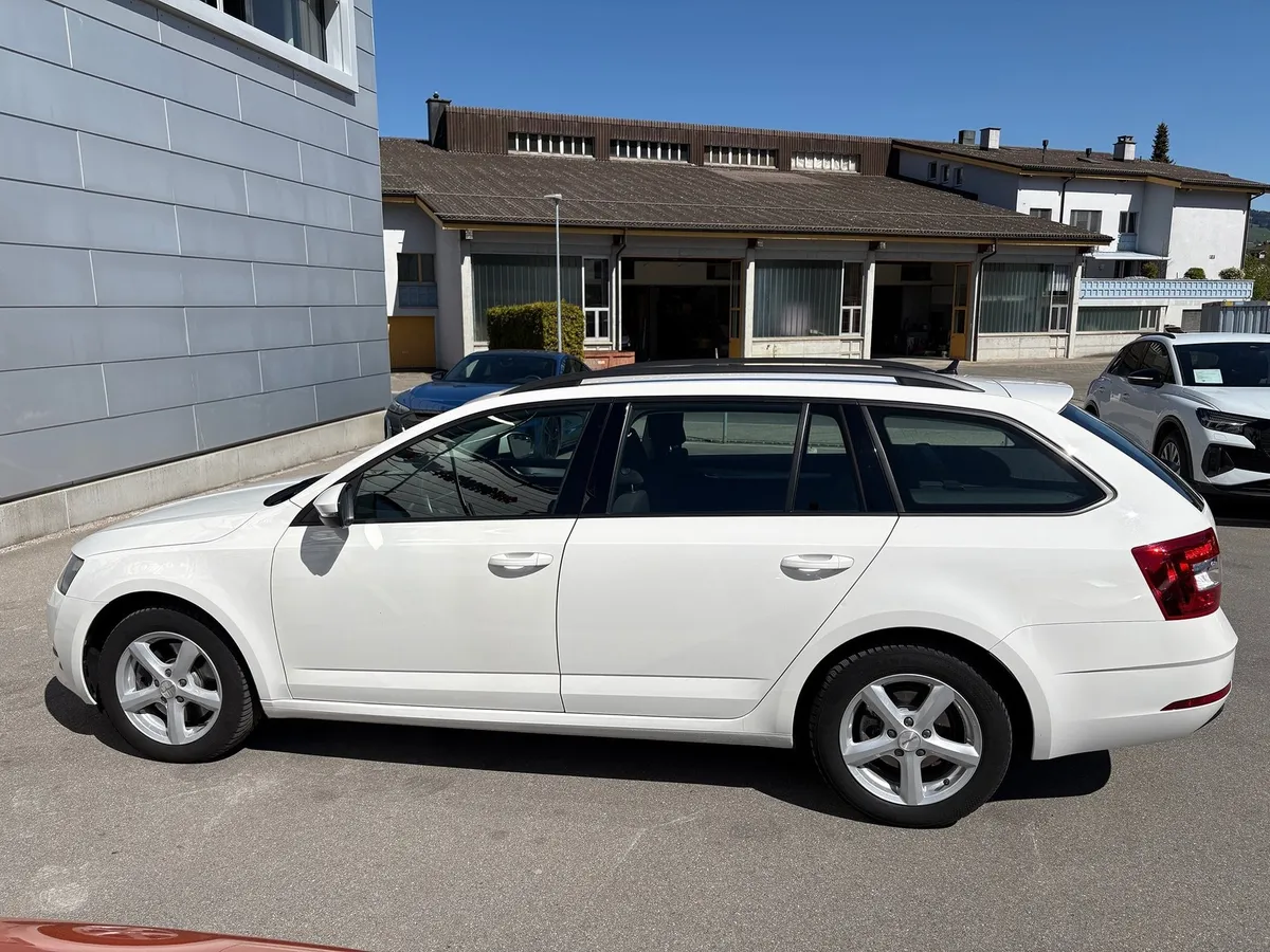 SKODA Octavia2.0TDI 4x4 — zdjęcie 3
