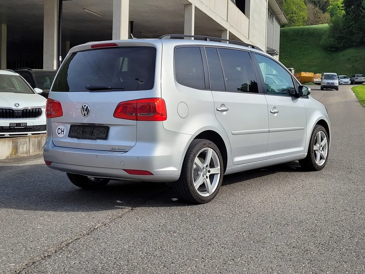 VW Touran — zdjęcie 8