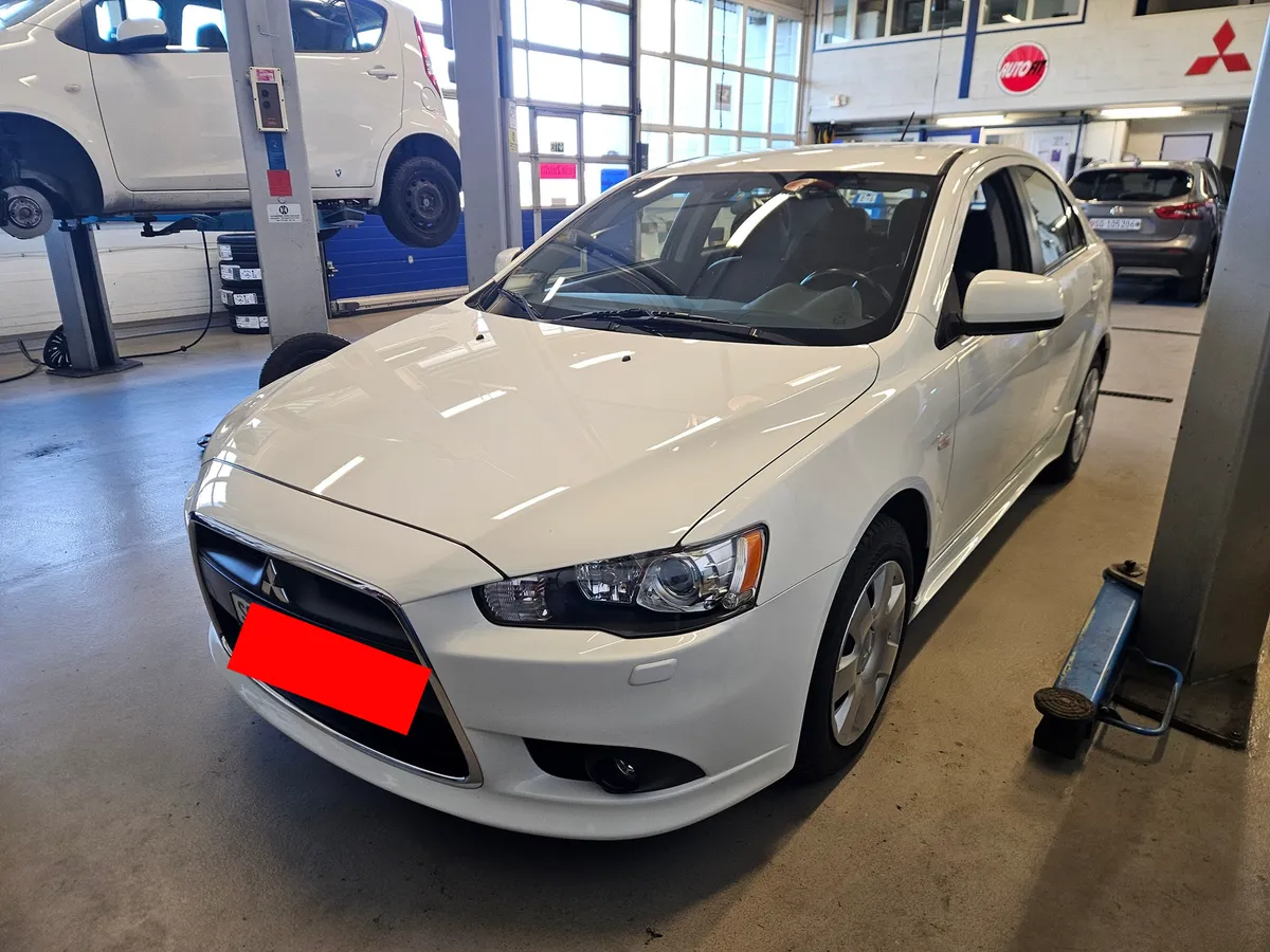 MITSUBISHI Lancer SB 1.8