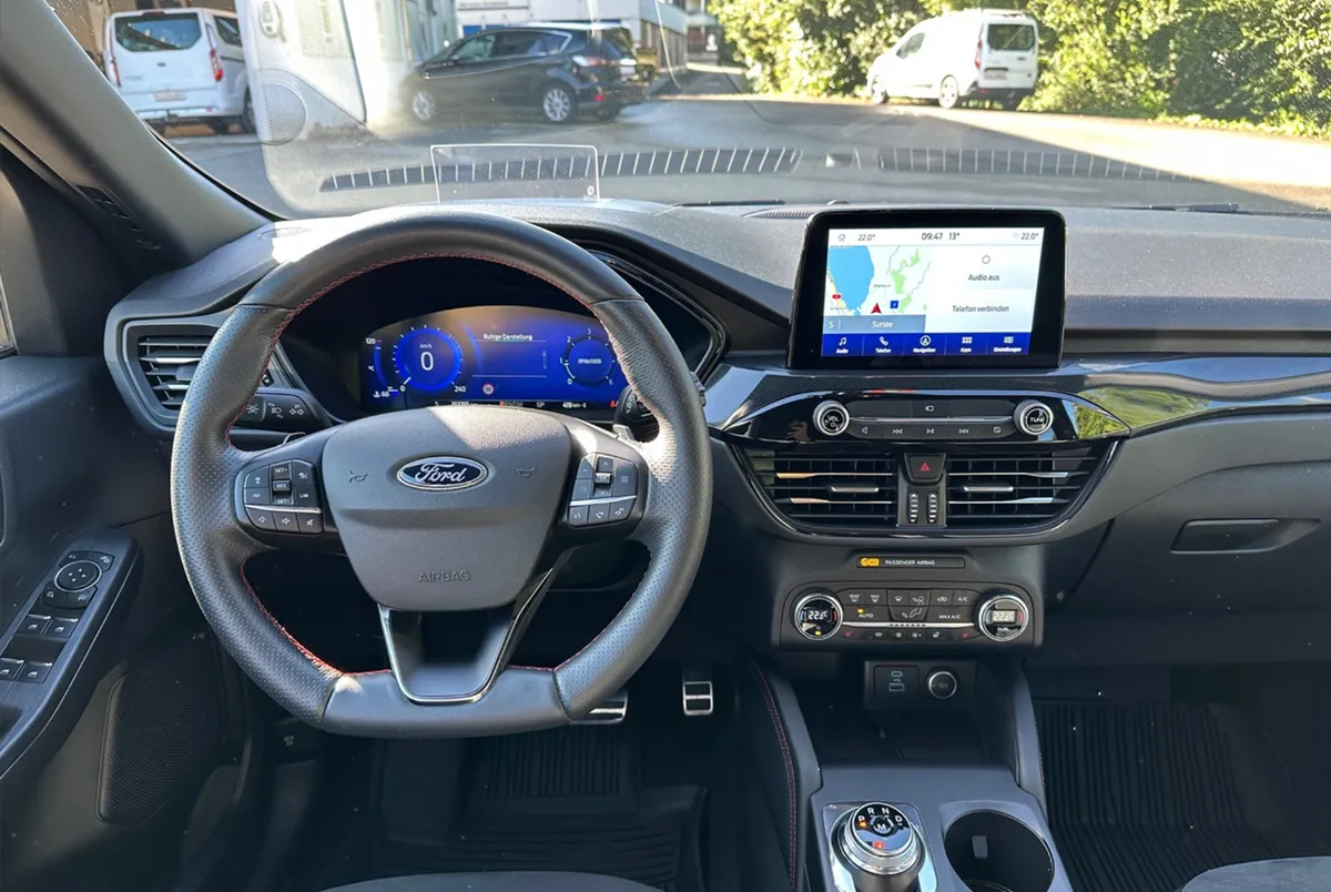 FORD Kuga 2.0 TDCi ST-LineX 4x4 AUTOMAT — zdjęcie 7