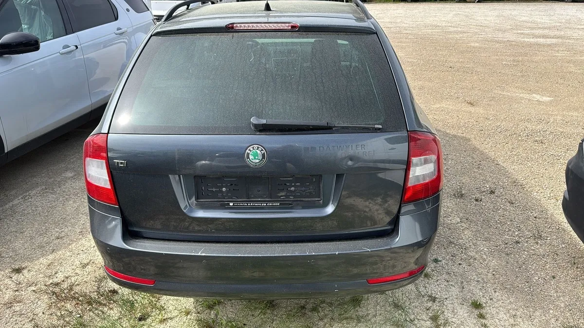 SKODA OCTAVIA C 1.6TDI — zdjęcie 4