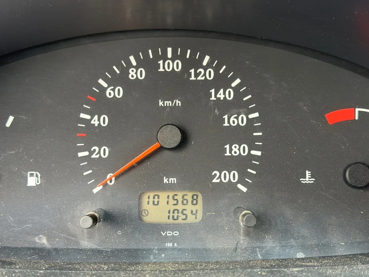 NISSAN Micra 1.3 — zdjęcie 14