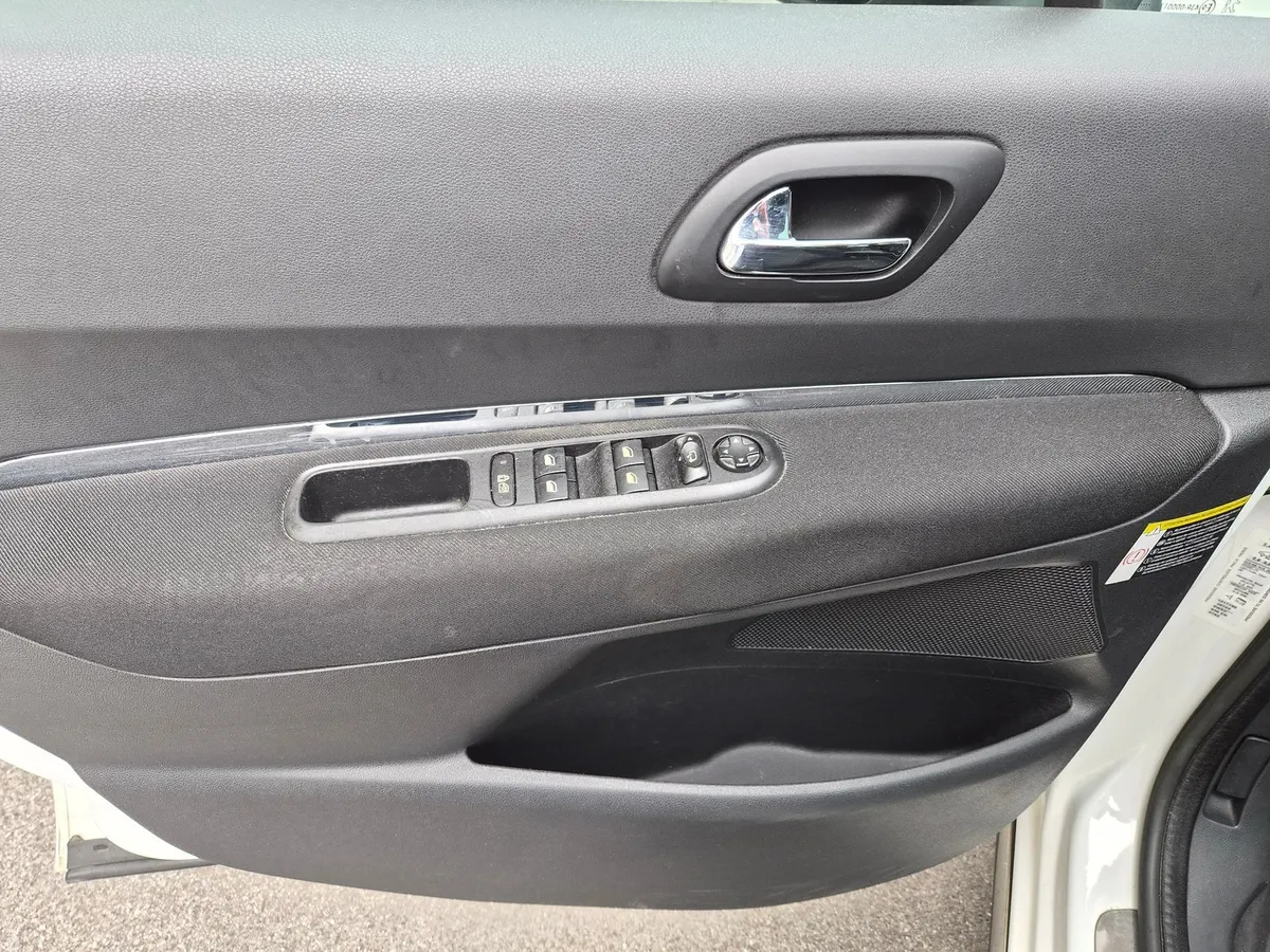 PEUGEOT 3008 — zdjęcie 13