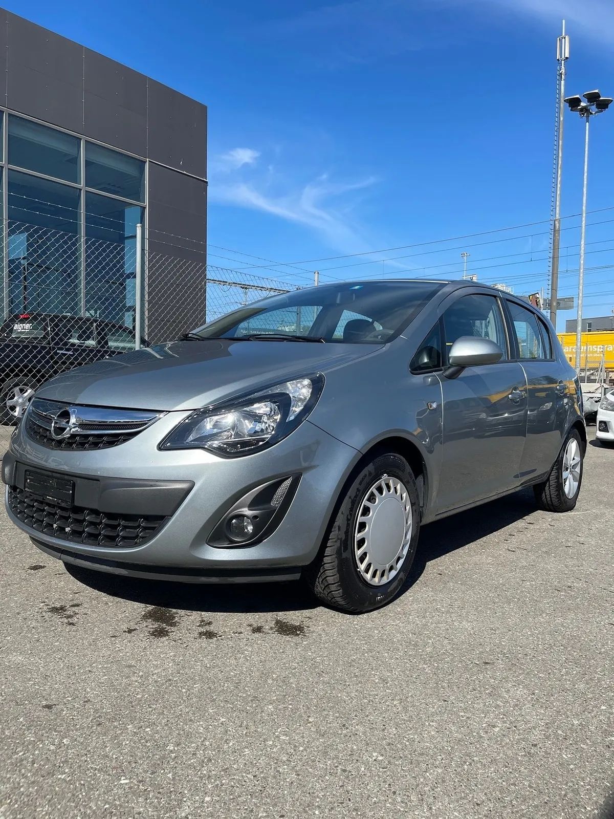 OPEL Corsa D 1.4 — zdjęcie 3