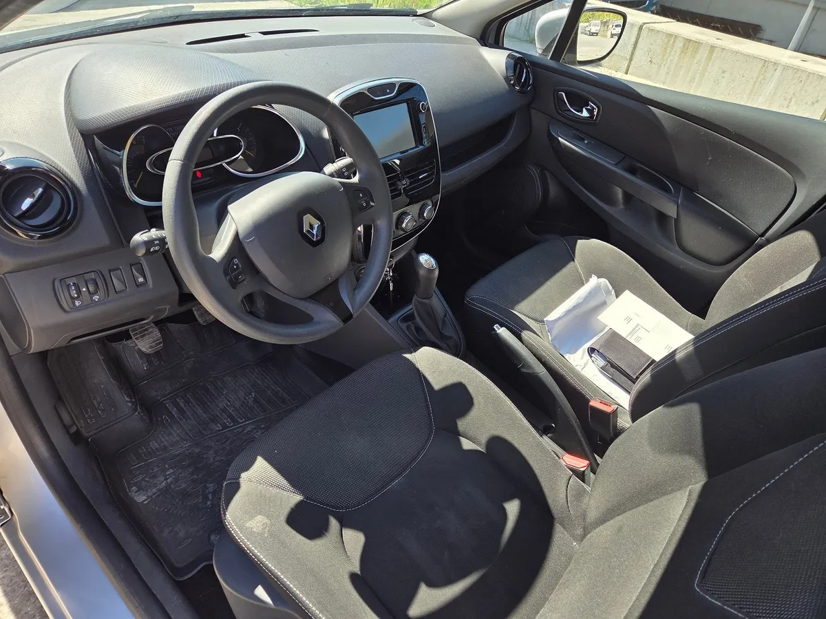 RENAULT Clio 90 — zdjęcie 9